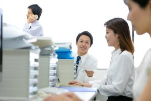 株式会社 日立物流